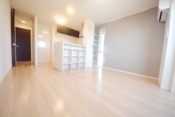 ロイジェントパークスレイクタウン II Kの物件内観写真